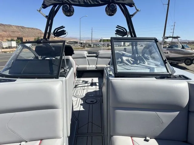 Slide: The Image of Moomba Tykon 2024 - 5