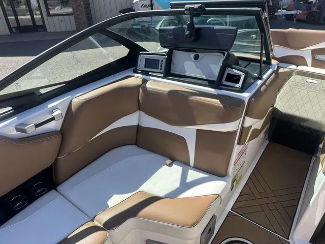 Slide: The Image of Supra SA 2019 - 15