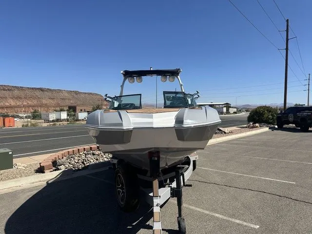 Slide: The Image of Supra SA 2019 - 5