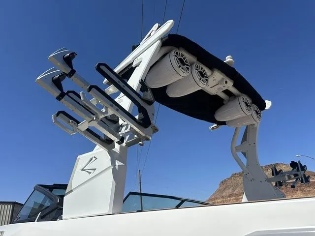 Slide: The Image of Supra SA 2019 - 7