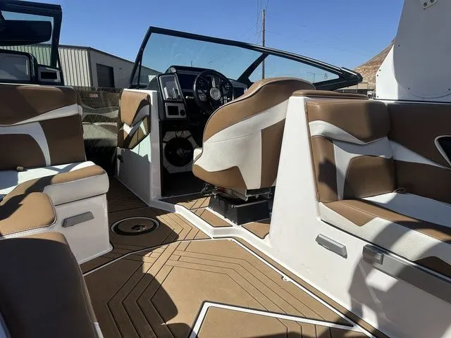 Slide: The Image of Supra SA 2019 - 9