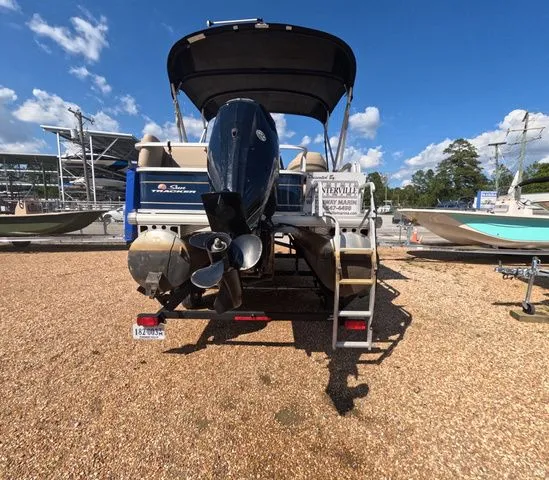 Slide: The Image of Sun Tracker Party Barge 18 DLX 2022 - 6