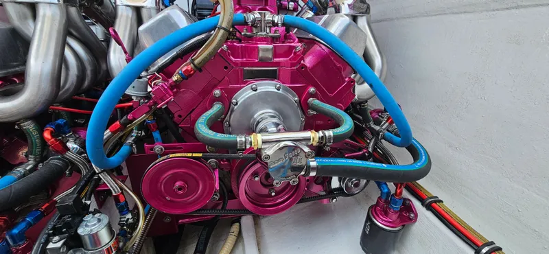 Slide: The Image of Cigarette 38' Top Gun 1994 - 25