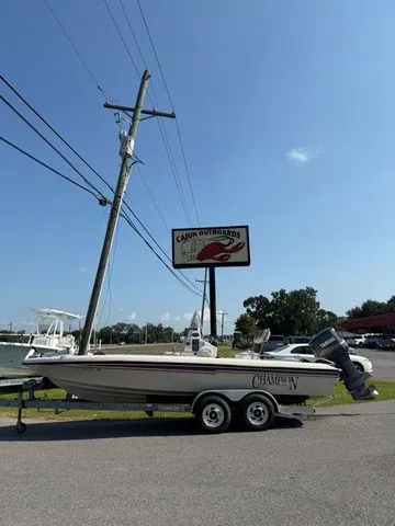 The Image of Champion 21 Bay Champ 2001 - 1