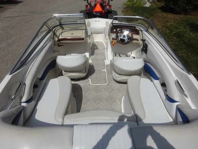 Slide: The Image of Glastron GXL 205 2007 - 6