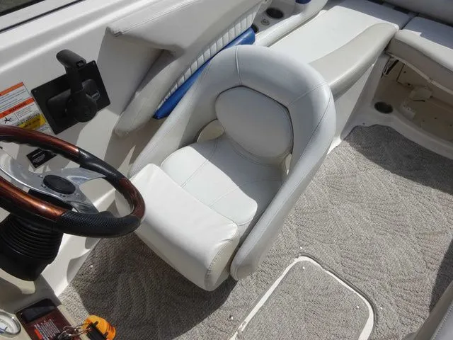 Slide: The Image of Glastron GXL 205 2007 - 8