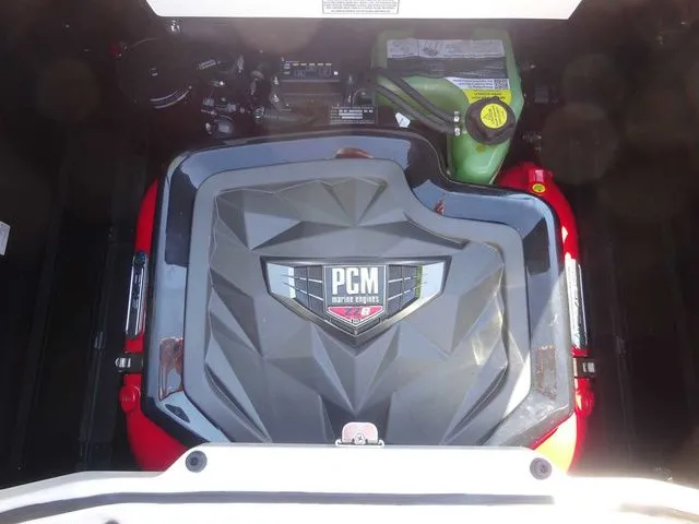 Slide: The Image of Nautique G23 2024 - 17