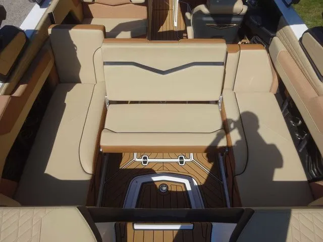 Slide: The Image of Nautique G23 2024 - 7