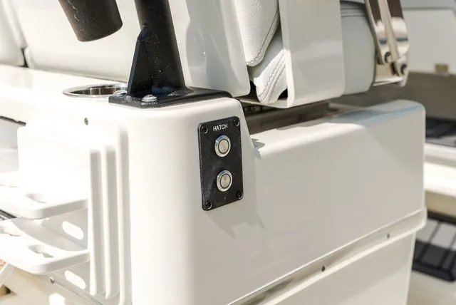 Slide: The Image of Cobia 265 Center Console 2026 - 9