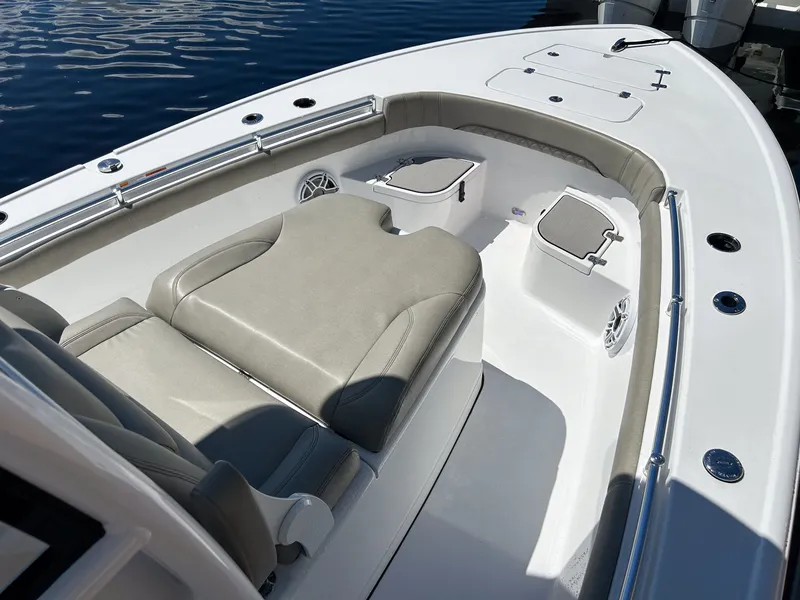 Slide: The Image of Sportsman Masters 267OE Bay Boat 2021 - 25