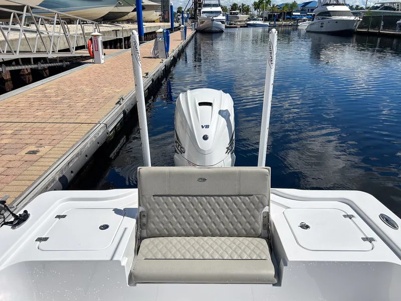 Slide: The Image of Sportsman Masters 267OE Bay Boat 2021 - 32