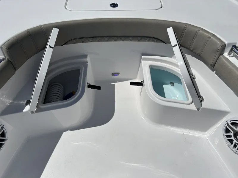 Slide: The Image of Sportsman Masters 267OE Bay Boat 2021 - 47