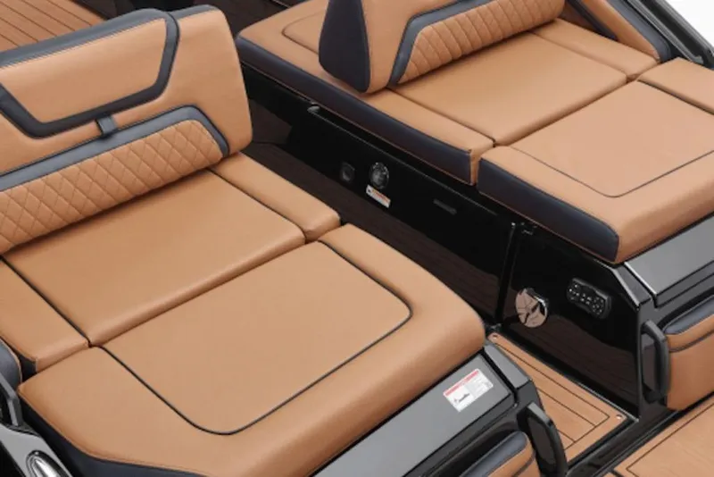 Slide: The Image of Luxurious tan seating on 2026 Yamaha Boats 275SD, featuring sleek design and premium materials. - 6