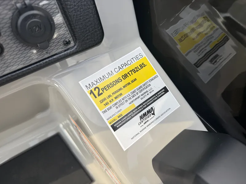 Slide: The Image of Montego Bay 8522 Swingback Premium Deluxe Pontoon & Honda 4-Stroke EFI 2026 - 15