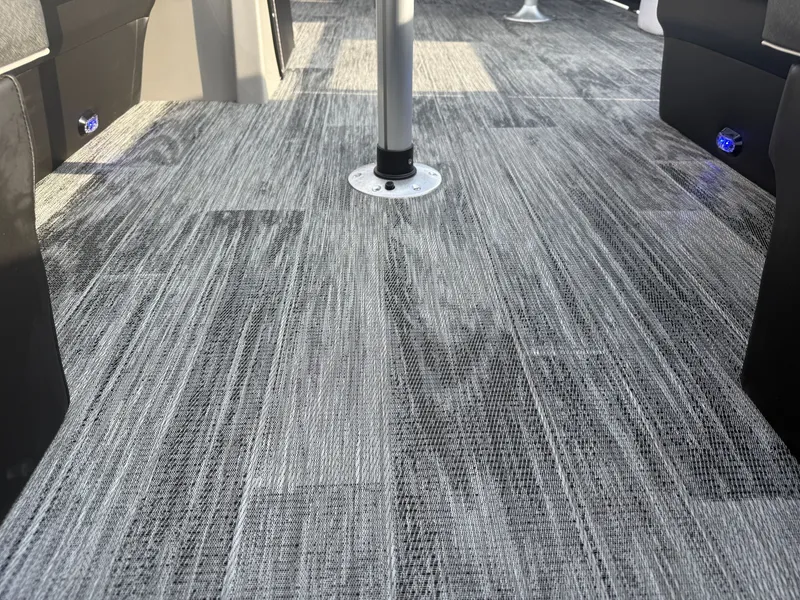 Slide: The Image of Montego Bay 8522 Swingback Premium Deluxe Pontoon & Honda 4-Stroke EFI 2026 - 35