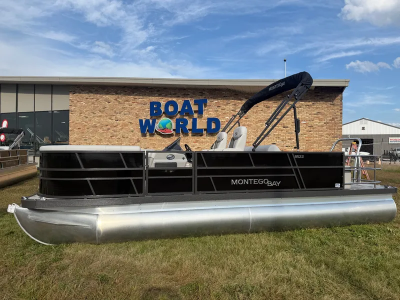 Slide: The Image of Montego Bay 8522 Swingback Premium Deluxe Pontoon & Honda 4-Stroke EFI 2026 - 37