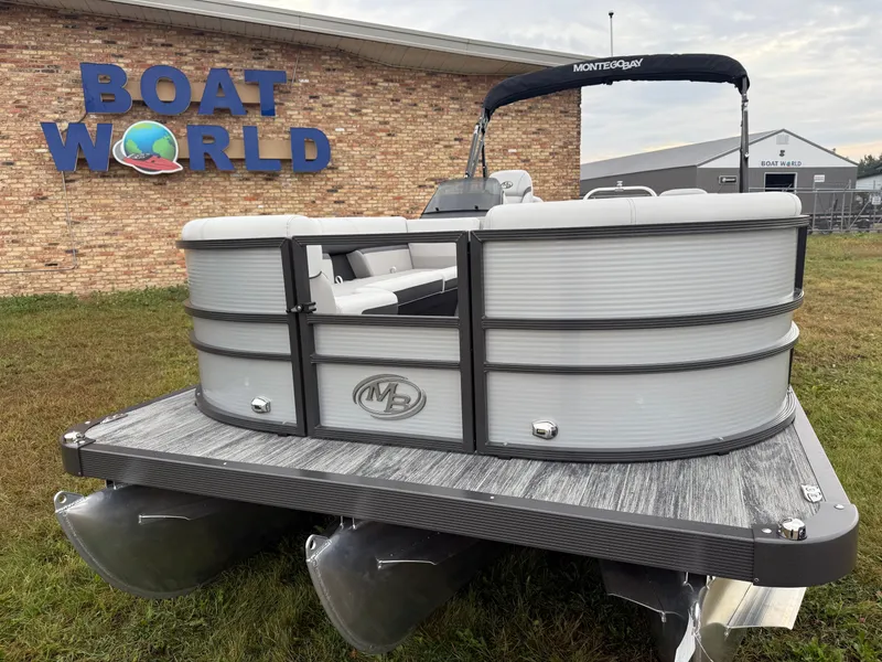 Slide: The Image of Montego Bay 8522 Fish & Cruise Tritoon & Honda 4-Stroke EFI 2026 - 36