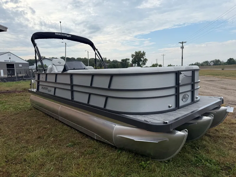 Slide: The Image of Montego Bay 8522 Fish & Cruise Tritoon & Honda 4-Stroke EFI 2026 - 48