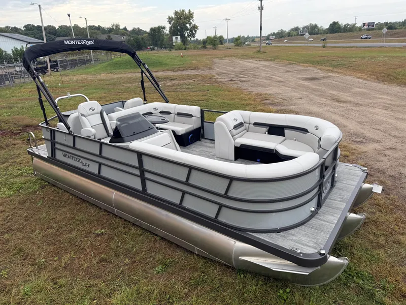 Slide: The Image of Montego Bay 8522 Fish & Cruise Tritoon & Honda 4-Stroke EFI 2026 - 8