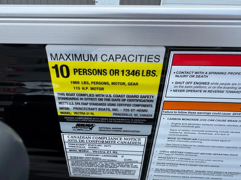 Slide: The Image of Princecraft Vectra 21 RL Dinette Swingback $27995 2024 - 60