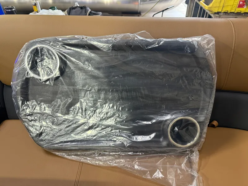 Slide: The Image of Bentley Pontoons Elite 223 Swingback Tritoon 2026 - 37