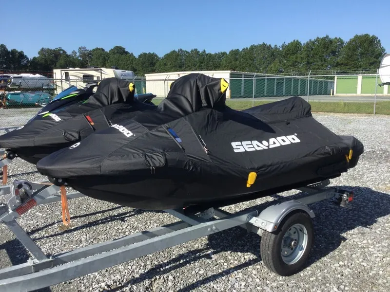 Slide: The Image of Sea-Doo Spark 3up 2024 - 3