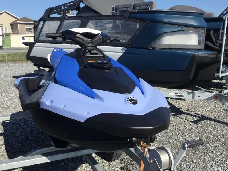 Slide: The Image of Sea-Doo Spark 3up 2024 - 4