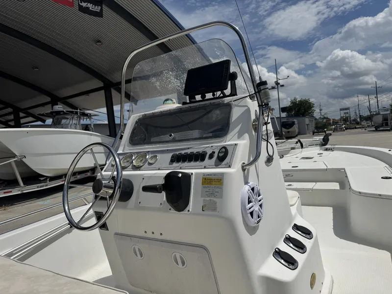 Slide: The Image of Bay Stealth 2230 2007 - 15