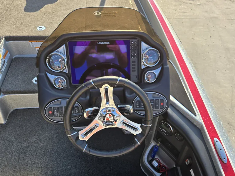 Slide: The Image of Triton 20 TrX Patriot 2021 - 13