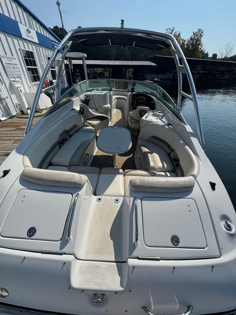 Slide: The Image of Crownline Boats 270 BR 2008 - 3