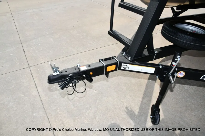 Slide: The Image of Sun Tracker Bass Buggy 16 XL Select 2026 - 21