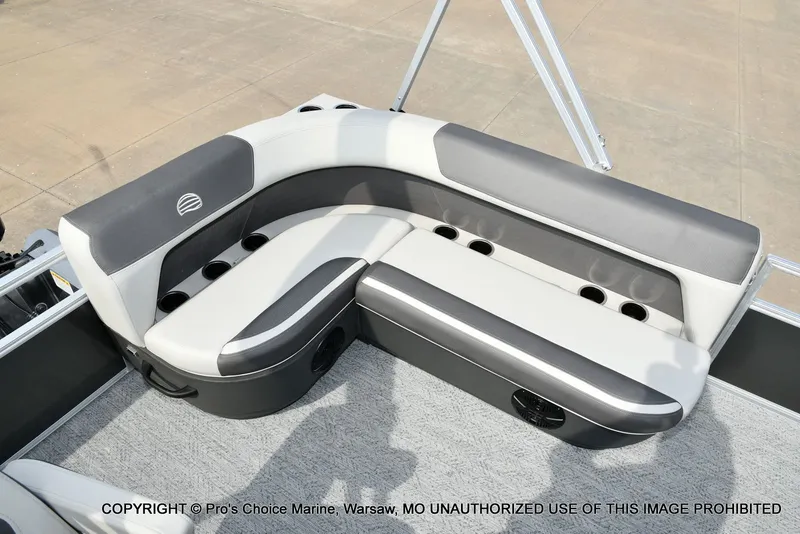 Slide: The Image of Sun Tracker Bass Buggy 16 XL Select 2026 - 42