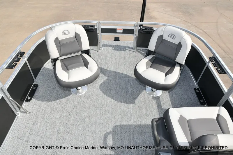 Slide: The Image of Sun Tracker Bass Buggy 16 XL Select 2026 - 50