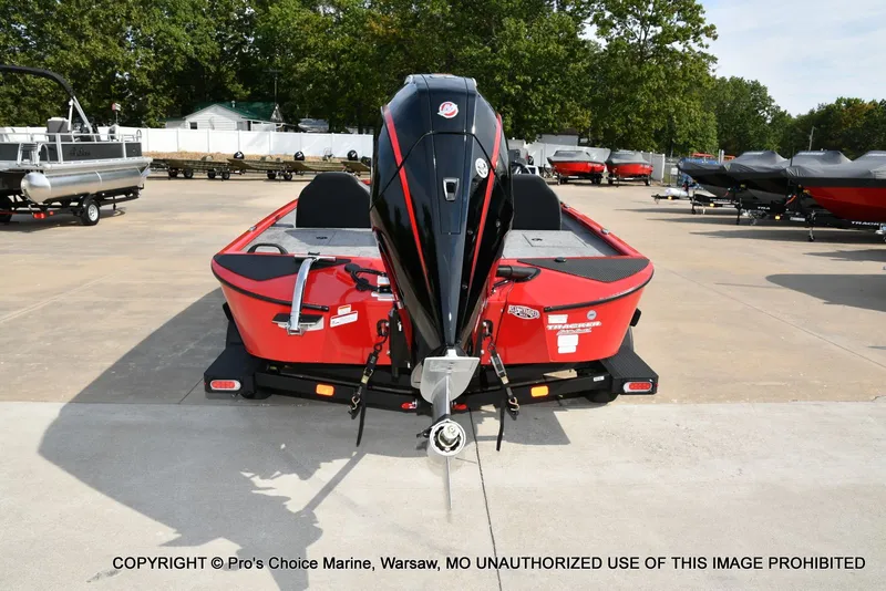 Slide: The Image of Tracker Savage 215 w/200HP Mercury Pro-XS 2026 - 21
