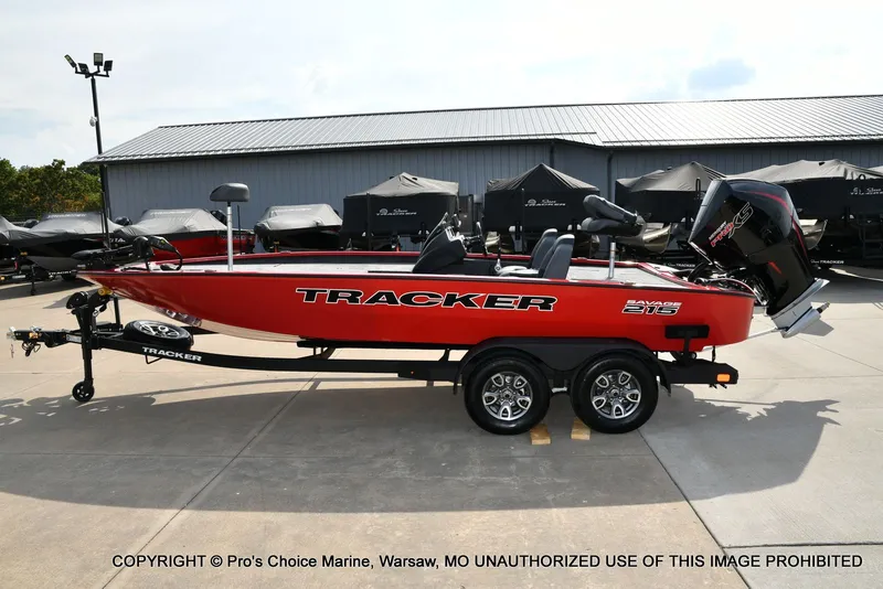 Slide: The Image of Tracker Savage 215 w/200HP Mercury Pro-XS 2026 - 23