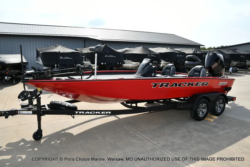 Slide: The Image of Tracker Savage 215 w/200HP Mercury Pro-XS 2026 - 25