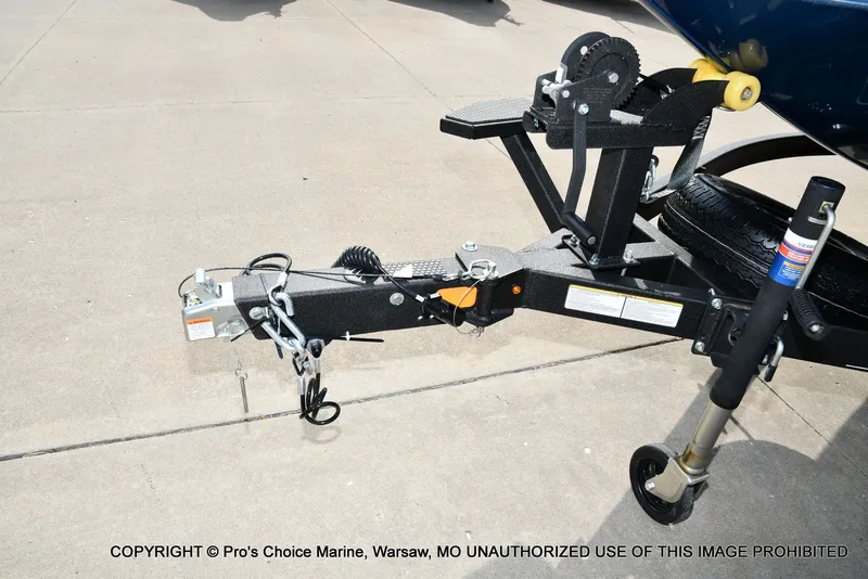 Slide: The Image of Ranger RT198P Cup Garmin Livescope Equipped 2026 - 30