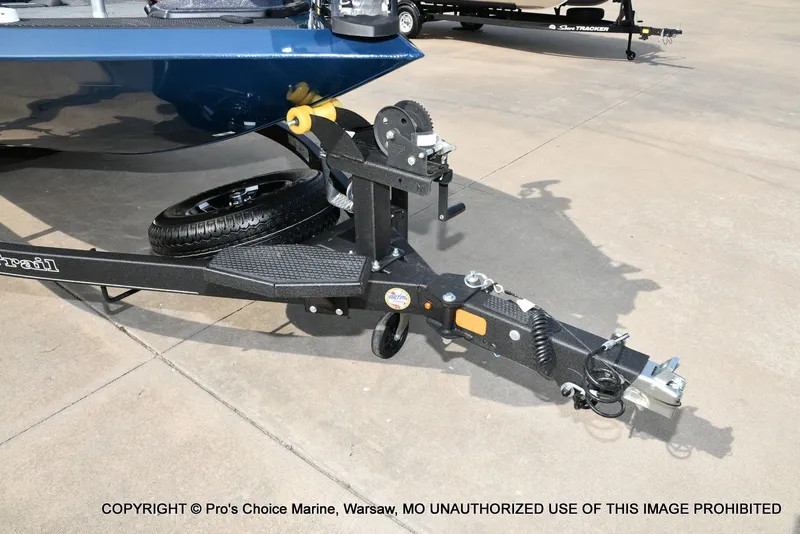 Slide: The Image of Ranger RT198P Cup Garmin Livescope Equipped 2026 - 31