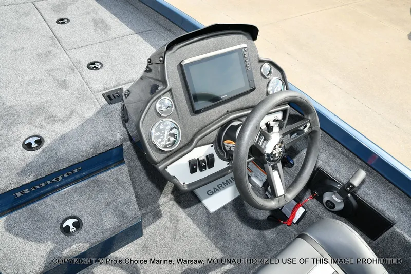 Slide: The Image of Ranger RT198P Cup Garmin Livescope Equipped 2026 - 42