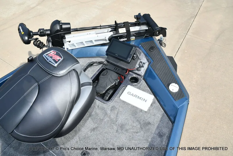 Slide: The Image of Ranger RT198P Cup Garmin Livescope Equipped 2026 - 47