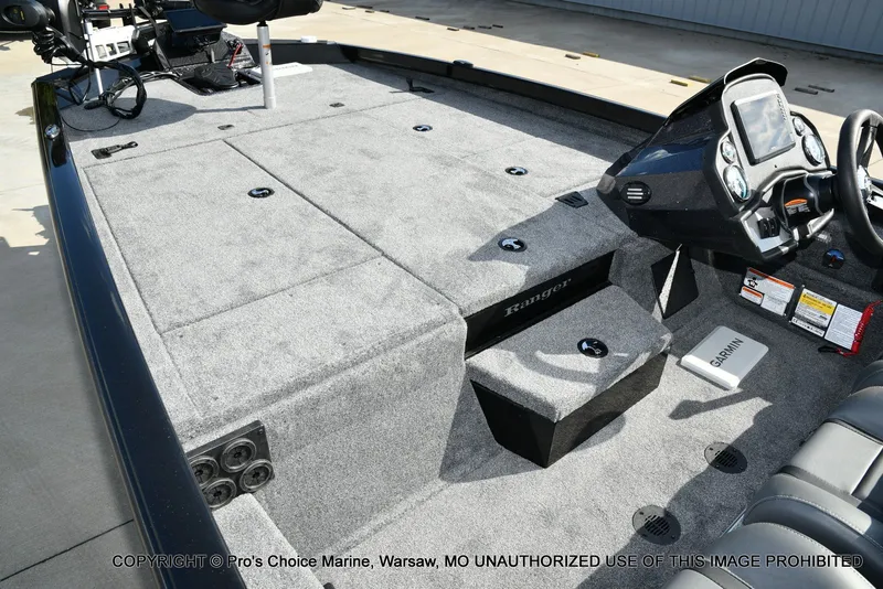 Slide: The Image of Ranger RT198P Garmin Livescope Cup Equipped 2026 - 17