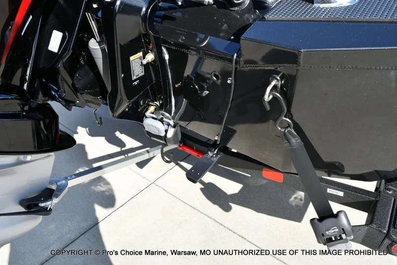 Slide: The Image of Ranger RT198P Garmin Livescope Cup Equipped 2026 - 23