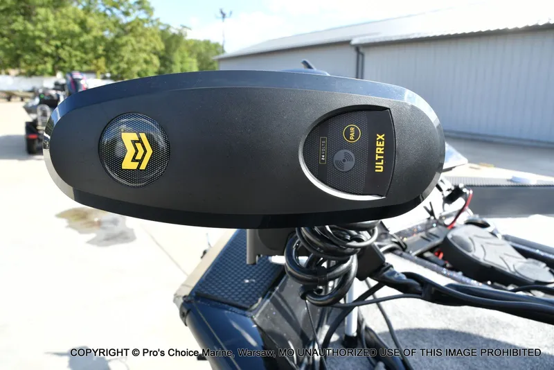 Slide: The Image of Ranger RT198P Garmin Livescope Cup Equipped 2026 - 28