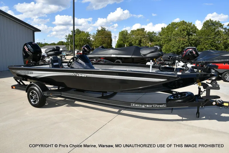 Slide: The Image of Ranger RT198P Garmin Livescope Cup Equipped 2026 - 74