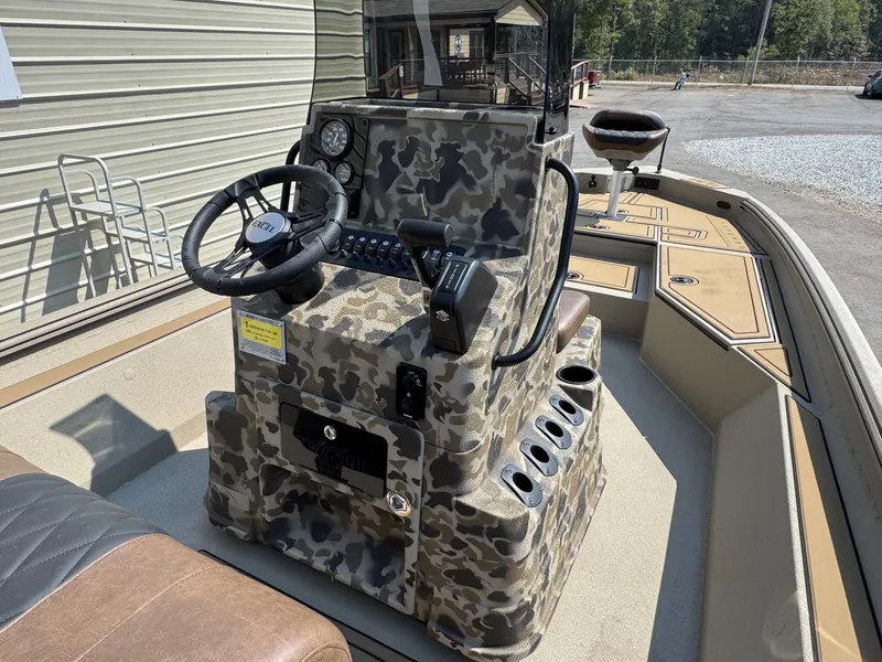 Slide: The Image of Excel Bay Pro 220 220 ELITE 2026 - 6