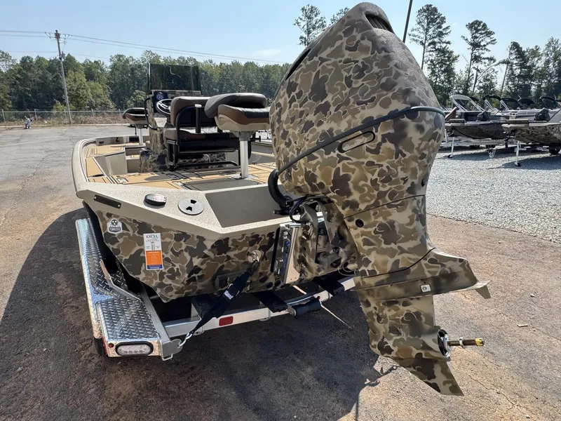 Slide: The Image of Excel Bay Pro 220 220 ELITE 2026 - 8