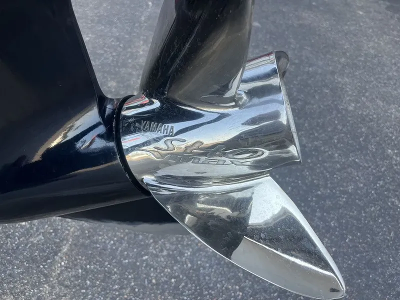 Slide: The Image of Skeeter FXR21 2021 - 11