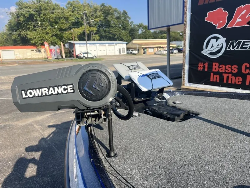 Slide: The Image of Skeeter FXR21 2021 - 36