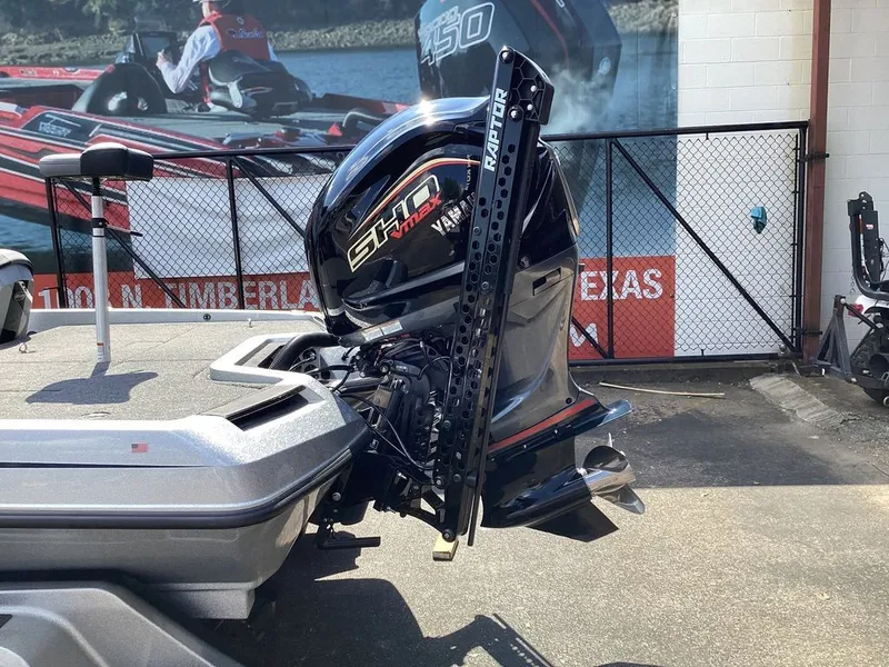 Slide: The Image of Ikon LX21 2025 - 16