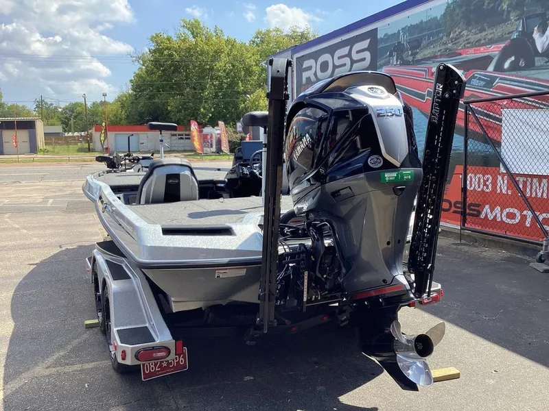 Slide: The Image of Ikon LX21 2025 - 17